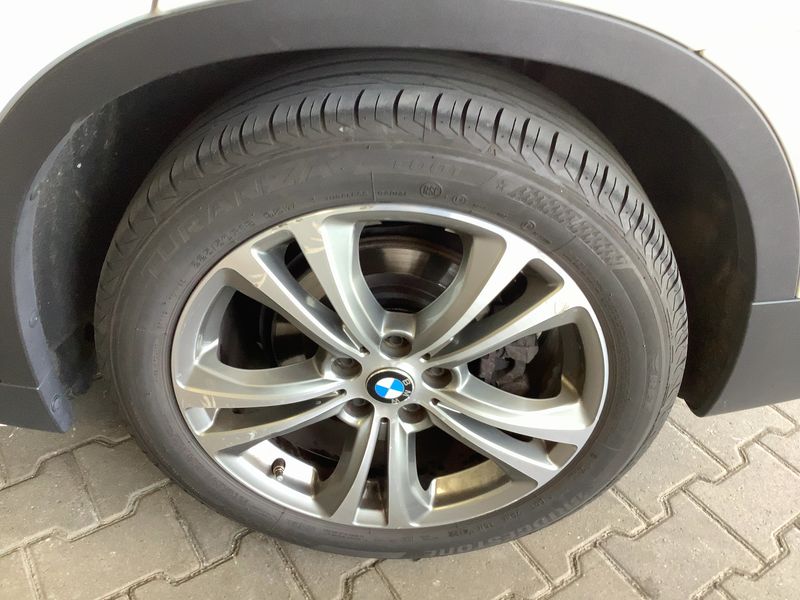 BMW X1 xDrive 20d Sport Line 2015 – снимка 5
