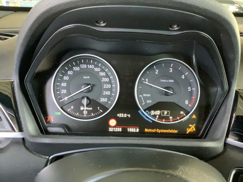 BMW X1 xDrive 20d Sport Line 2015 – снимка 19