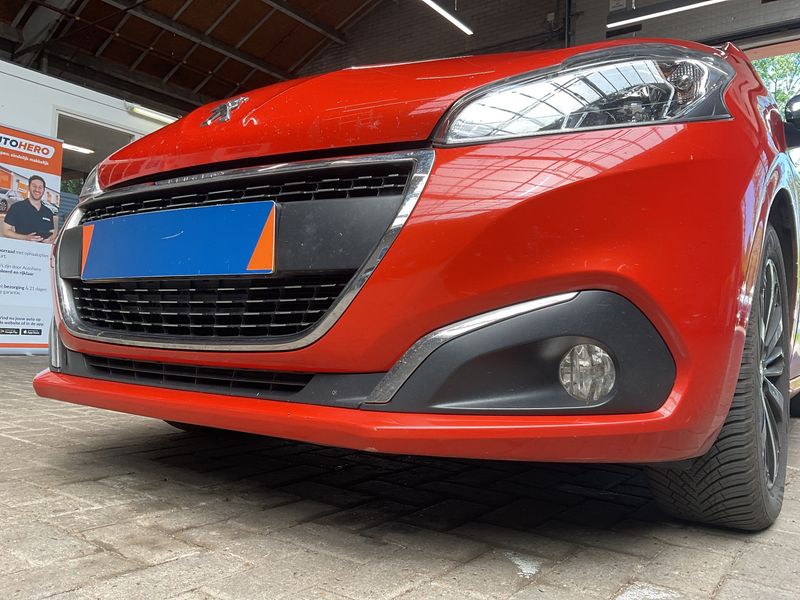 Peugeot 208 1.6 Blue-HDi Allure 2016 – снимка 28