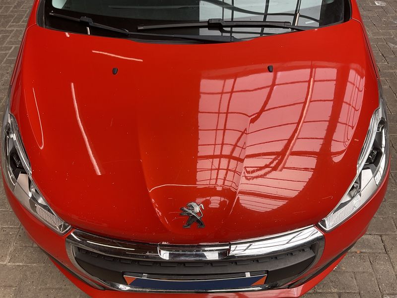 Peugeot 208 1.6 Blue-HDi Allure 2016 – снимка 30