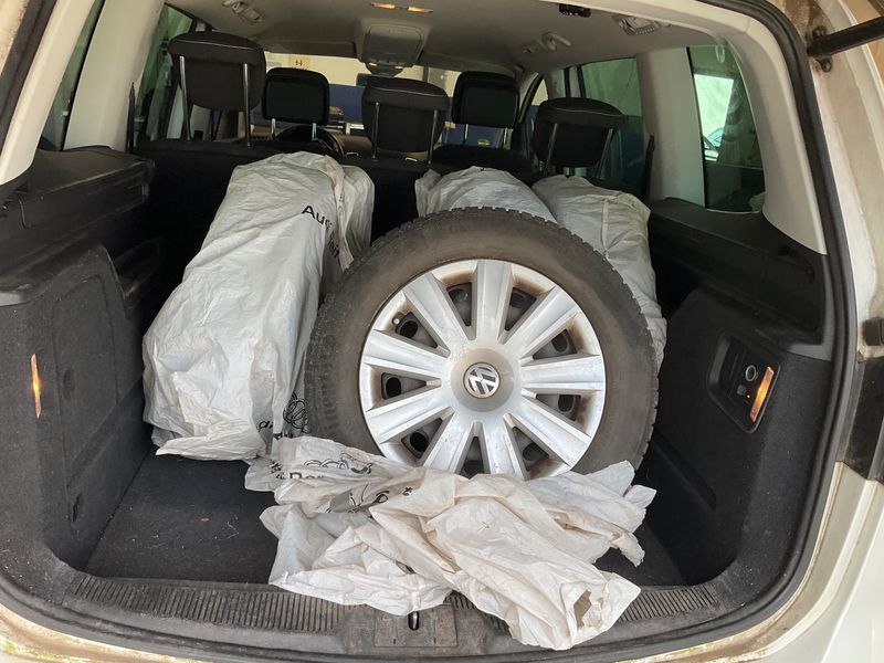 Volkswagen Sharan 2.0 TDI Cup BlueMotion Tech 2015 – снимка 15