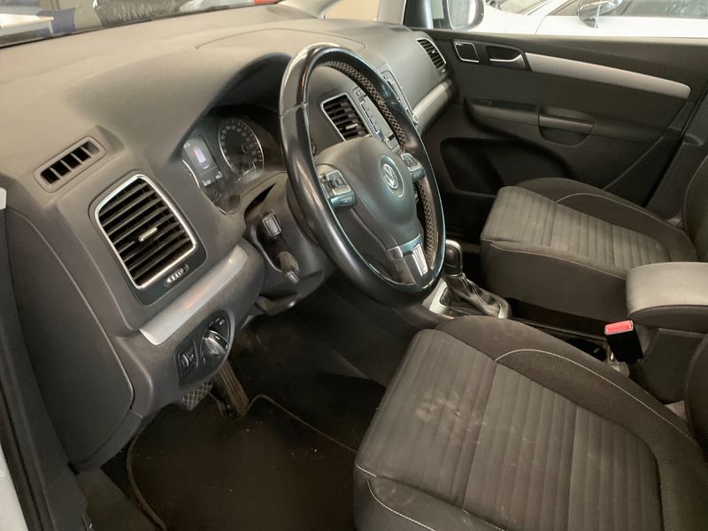 Volkswagen Sharan 2.0 TDI Cup BlueMotion Tech 2015 – снимка 27