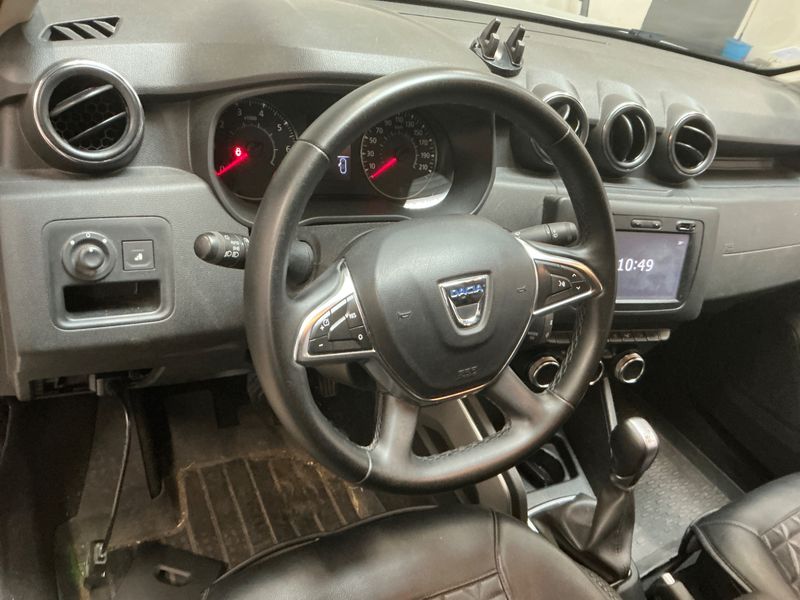Dacia Duster 1.5 dCi Prestige 2018 – снимка 25