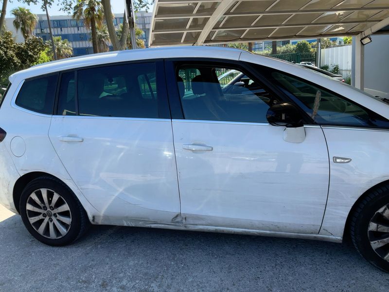 Opel Zafira Tourer 1.6 CDTI DPF Cosmo 2014 – снимка 10