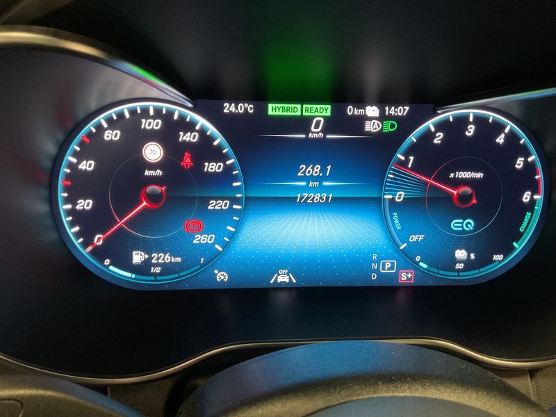 Mercedes-Benz C-Klasse C 300 de T Night Edition AMG Line 2021 – снимка 19