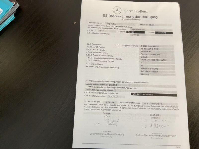 Mercedes-Benz C-Klasse C 300 de T Night Edition AMG Line 2021 – снимка 22