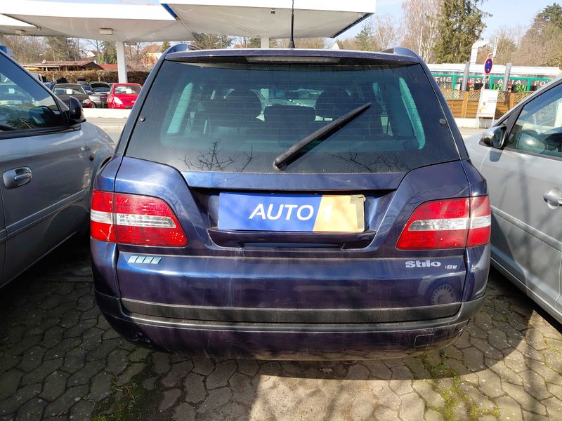 Fiat Stilo 1.8 Dynamic 2003 – снимка 4