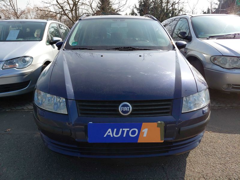 Fiat Stilo 1.8 Dynamic 2003 – снимка 7