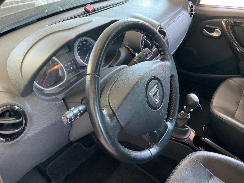 Dacia Duster 1.5 dCi Prestige 4x2 2010 – снимка 33
