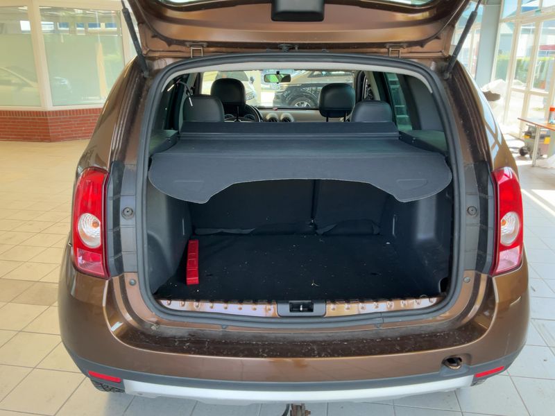 Dacia Duster 1.5 dCi Prestige 4x2 2010 – снимка 15