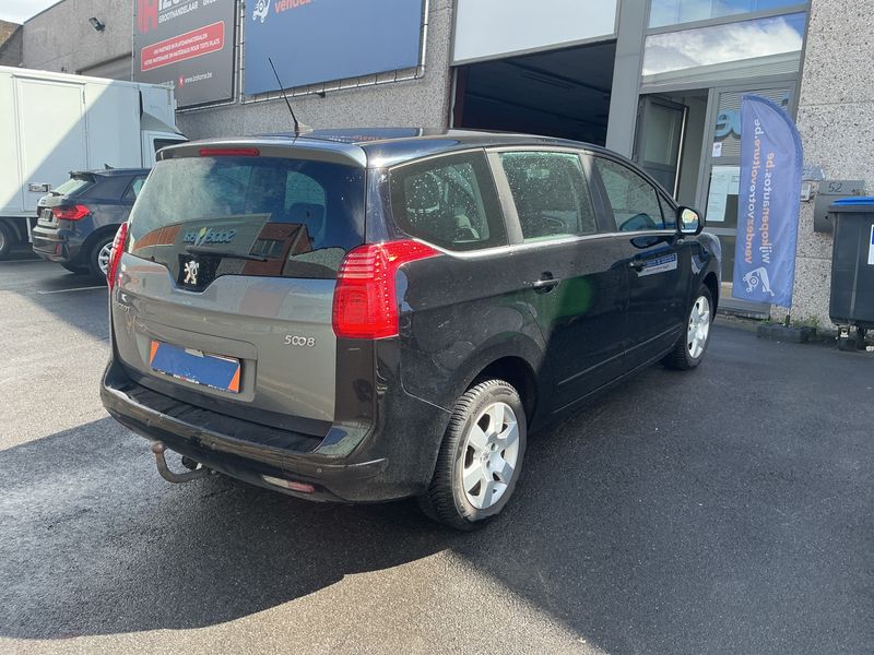 Peugeot 5008 1.6 Active 2013 – снимка 2