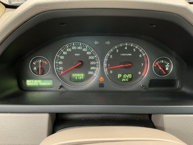 Volvo XC90 2.5 T 2003 – снимка 4
