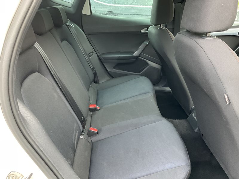Seat Arona 1.0 TSI FR 2024 – снимка 14
