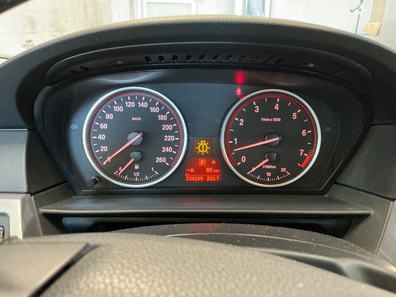 BMW 5er 530i 2007 – снимка 19