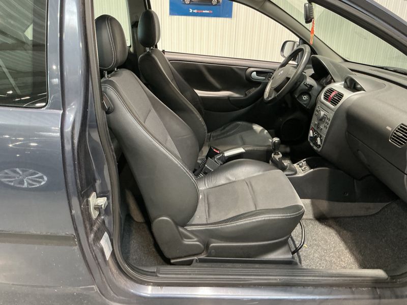 Opel Corsa 1.2 Sport 2006 – снимка 3