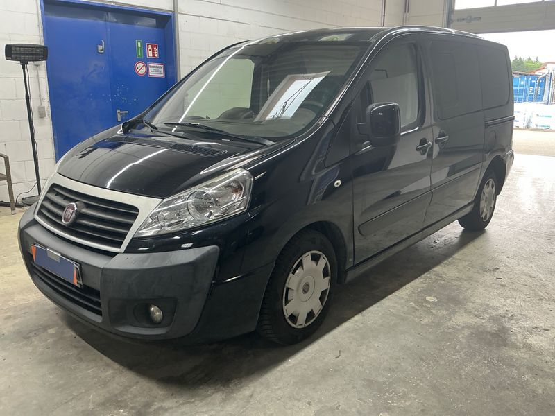 Fiat Scudo 2.0 JTDM Panorama Family L1H1 130 Multijet 2013 – снимка 1