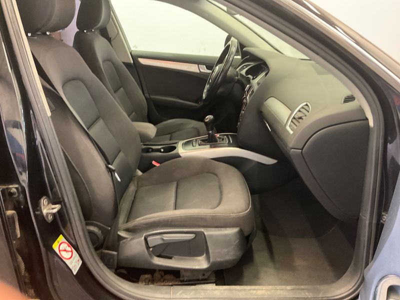Audi A4 2.0 TDI Attraction 2008 – снимка 3
