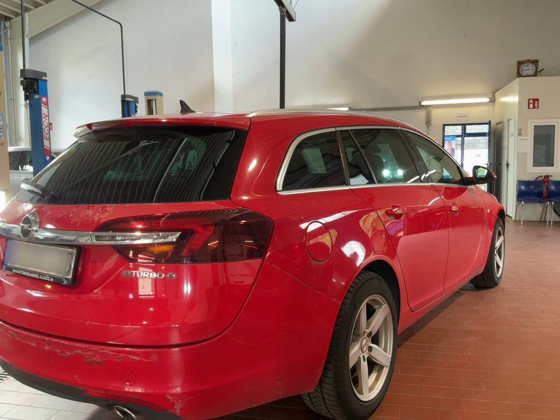 Opel Insignia Sports Tourer 2.0 CDTI Biturbo Innovation 4x4 2013 – снимка 8