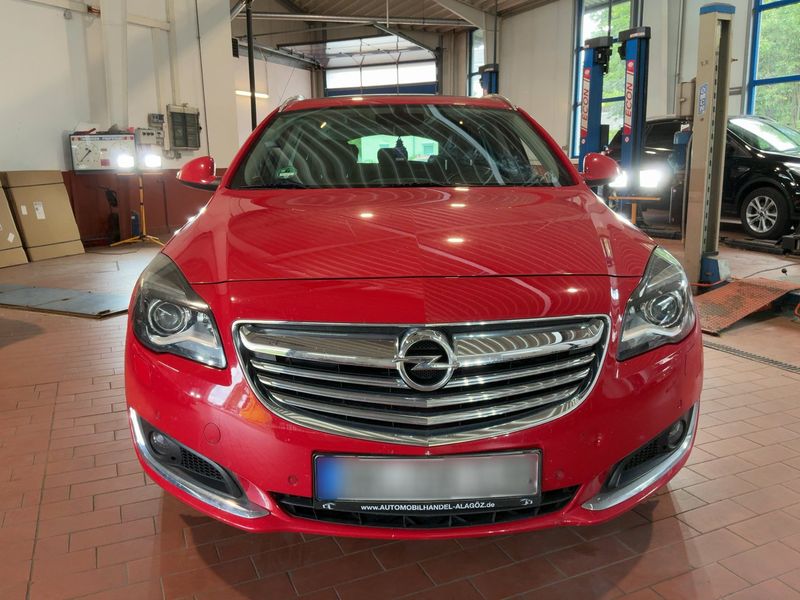 Opel Insignia Sports Tourer 2.0 CDTI Biturbo Innovation 4x4 2013 – снимка 14