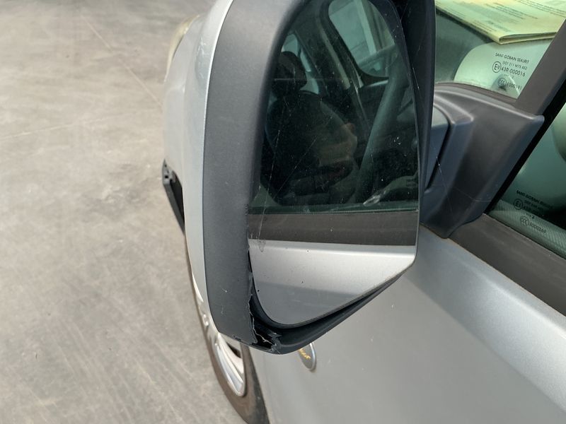 Peugeot Partner 1.6 HDi Outdoor 2012 – снимка 29