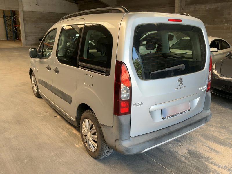 Peugeot Partner 1.6 HDi Outdoor 2012 – снимка 6