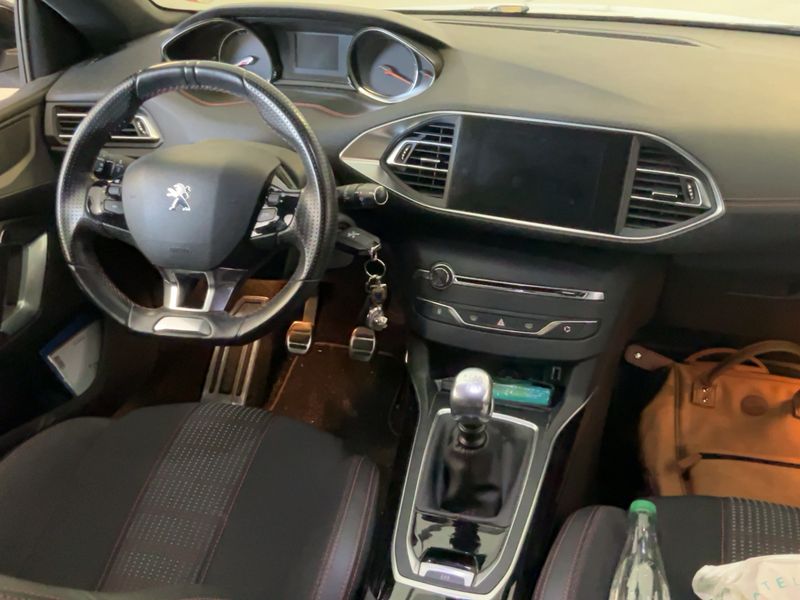 Peugeot 308 1.5 Blue-HDi GT Line 2018 – снимка 17