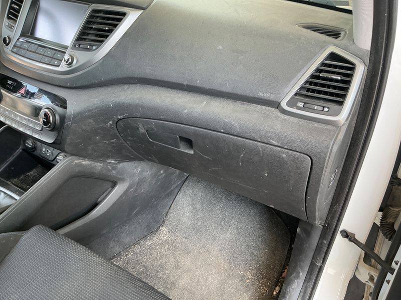 Hyundai Tucson 1.7 CRDi Creative 2WD 2018 – снимка 33