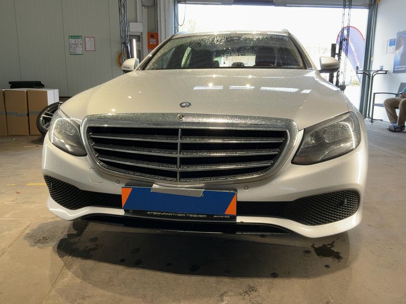 Mercedes-Benz E-Klasse E 220 d Standard 2018 – снимка 14
