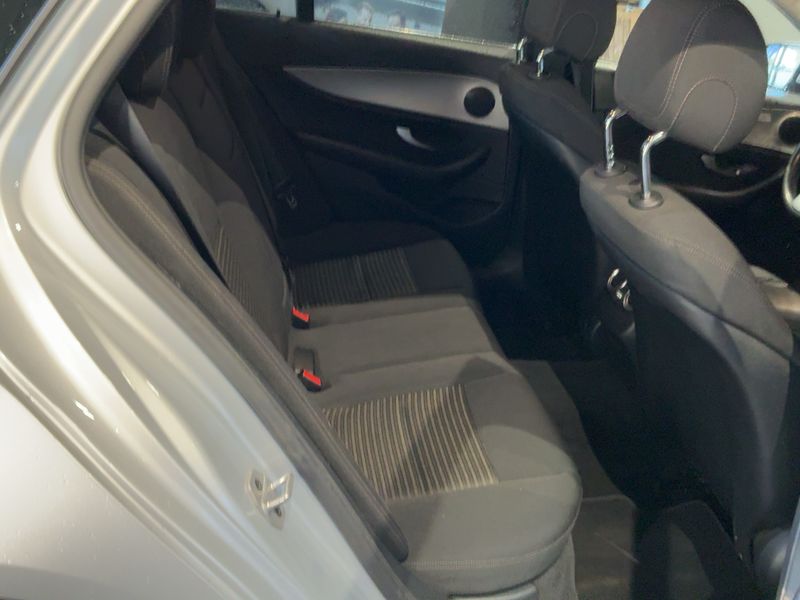 Mercedes-Benz E-Klasse E 220 d Standard 2018 – снимка 19