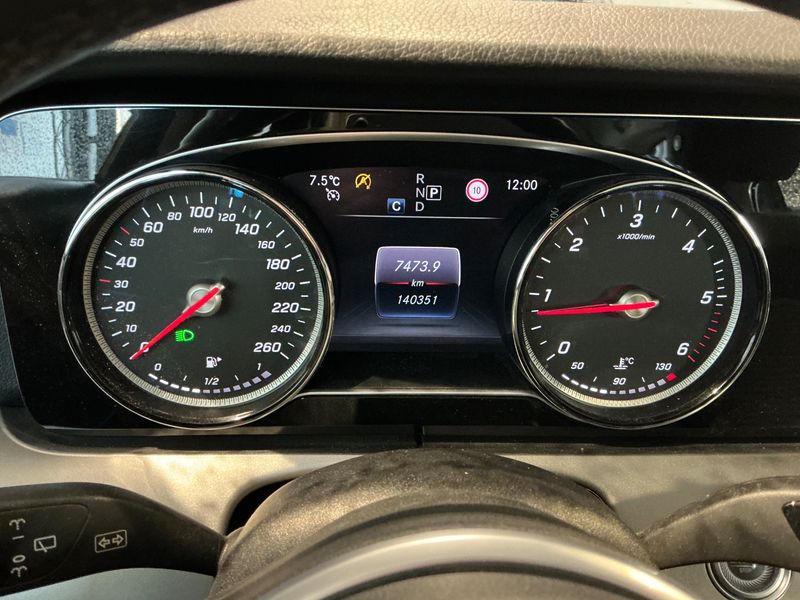 Mercedes-Benz E-Klasse E 220 d Standard 2018 – снимка 18