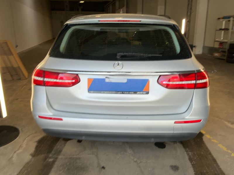 Mercedes-Benz E-Klasse E 220 d Standard 2018 – снимка 7
