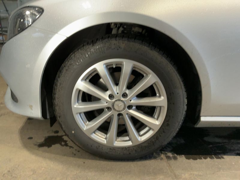 Mercedes-Benz E-Klasse E 220 d Standard 2018 – снимка 3