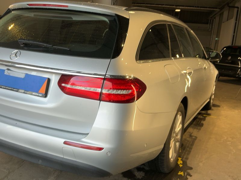 Mercedes-Benz E-Klasse E 220 d Standard 2018 – снимка 8