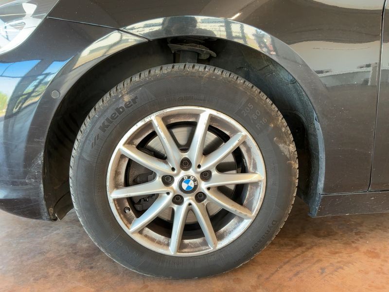 BMW 2er 218d Gran Tourer Advantage 2017 – снимка 3