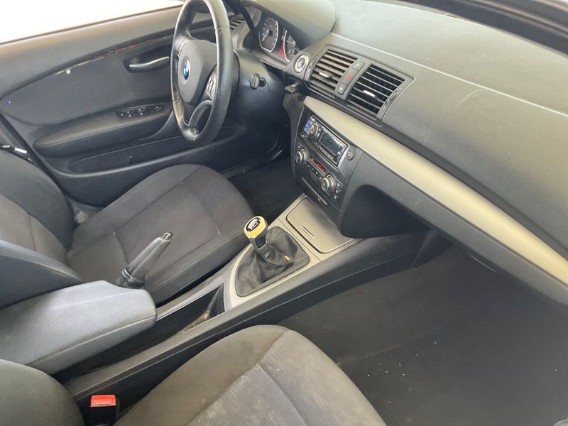 BMW 1er 116d 2009 – снимка 3