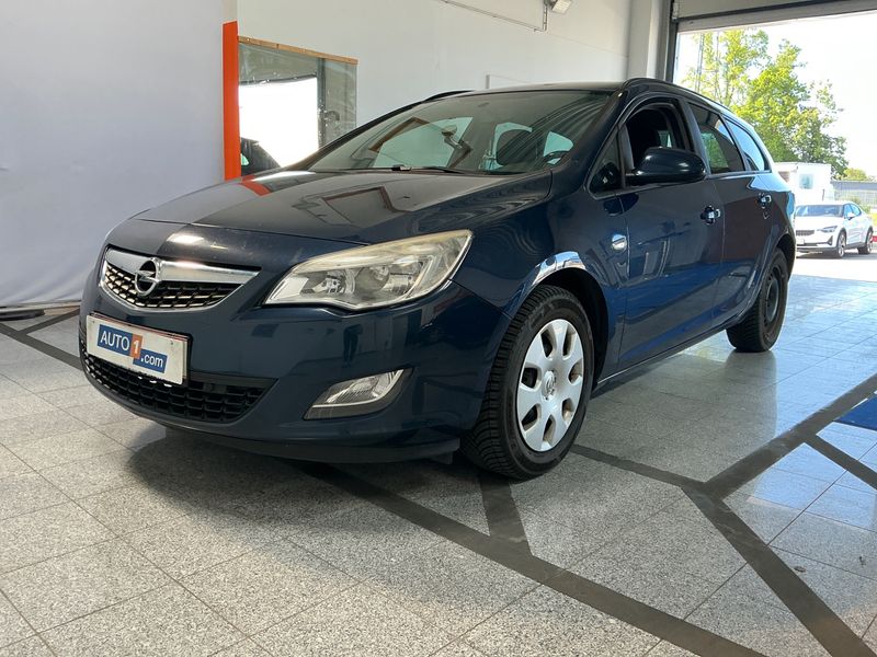 Opel Astra 1.4 Turbo Edition 2013 – снимка 1