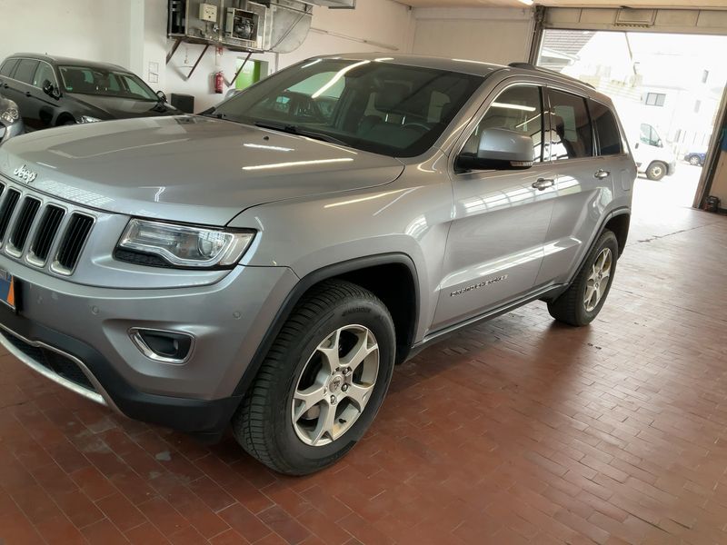 Jeep Grand Cherokee 3.0 CRD Limited 2016 – снимка 2