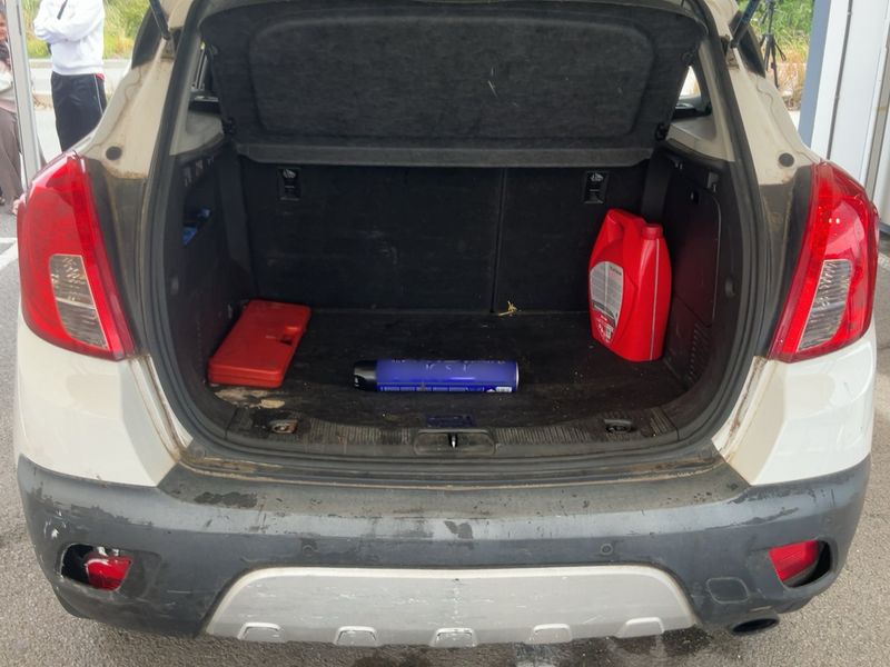 Opel Mokka 1.7 CDTI Selective 2014 – снимка 15