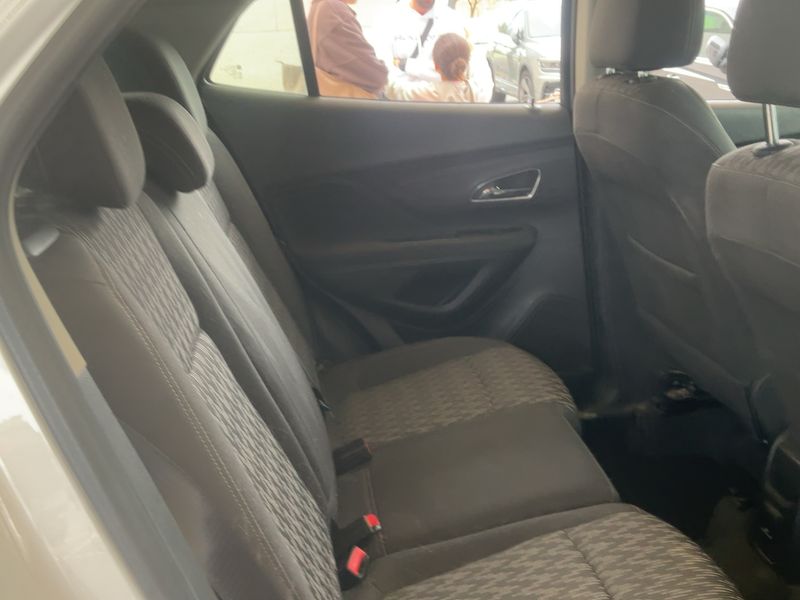Opel Mokka 1.7 CDTI Selective 2014 – снимка 19