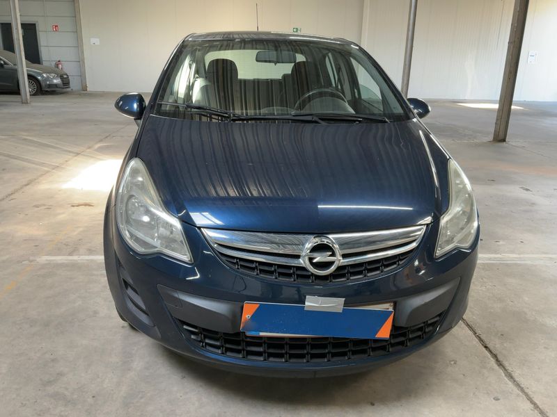 Opel Corsa 1.2 Active 2013 – снимка 14