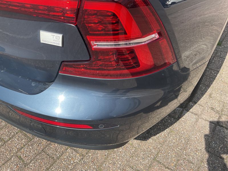 Volvo S60 2.0 T8 Plug-in Hybrid Inscription AWD 2021 – снимка 27