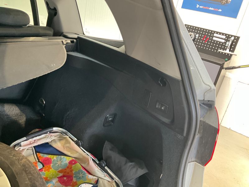 BMW 2er 220d Gran Tourer Advantage 2019 – снимка 30