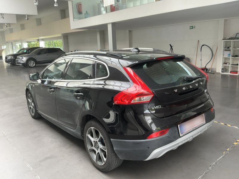 Volvo V40 Cross Country 2.0 D2 Ocean Race 2016 – снимка 6