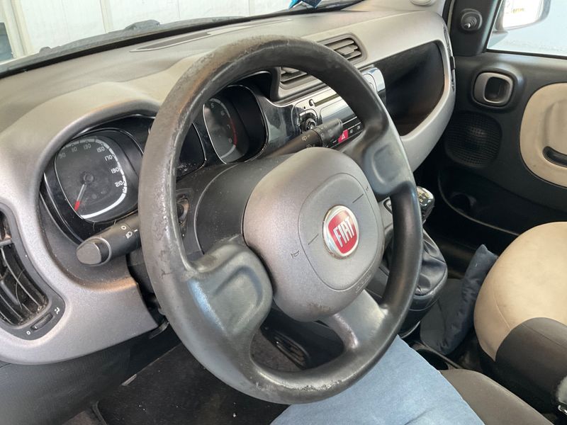 Fiat Panda 1.2 Lounge 2013 – снимка 30