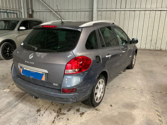 Renault Clio 1.5 dCi Dynamique 2010 – снимка 2