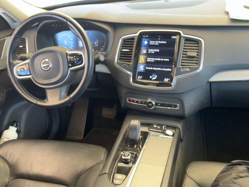 Volvo XC90 2.0 T8 Recharge Plug-in Hybrid Start AWD 2022 – снимка 17