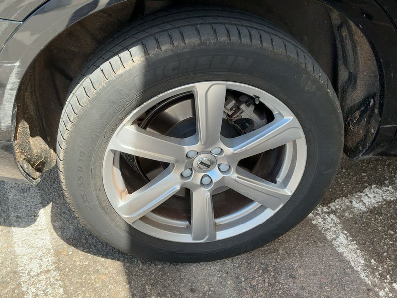 Volvo XC90 2.0 T8 Recharge Plug-in Hybrid Start AWD 2022 – снимка 9