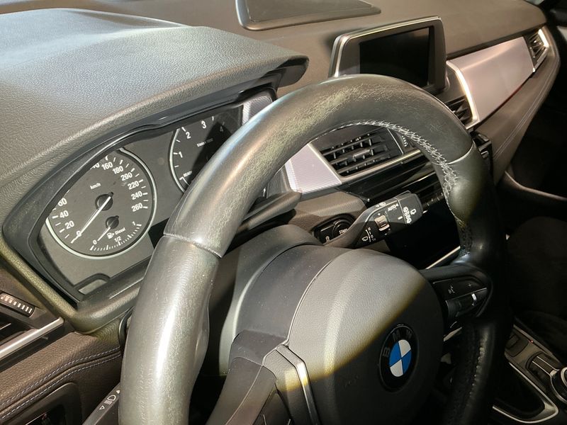 BMW 2er 220d Gran Tourer xDrive M Sport 2016 – снимка 22
