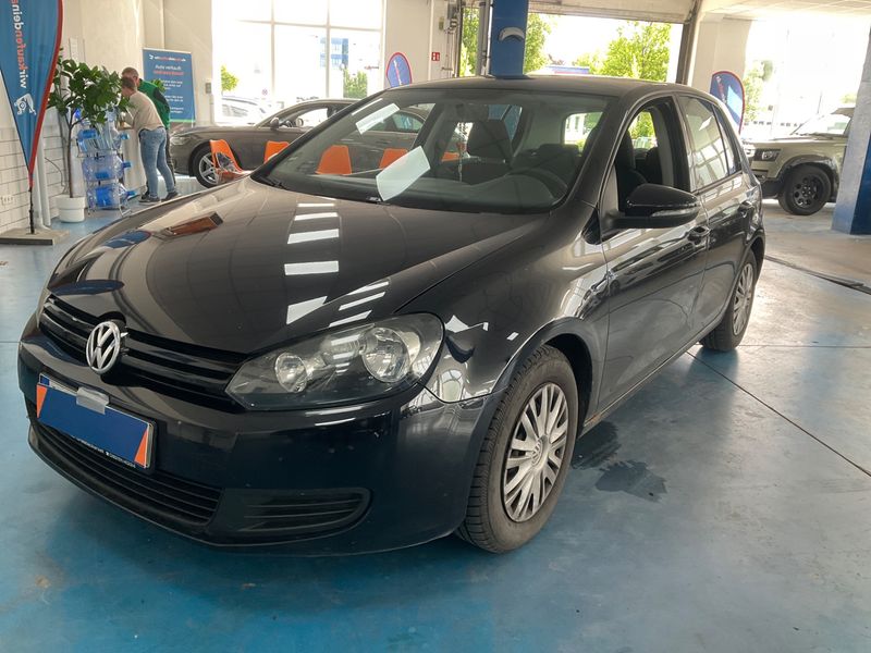 Volkswagen Golf VI 1.6 Trendline 2008 – снимка 1