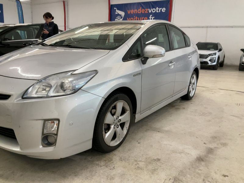 Toyota Prius 1.8 Life 2010 – снимка 2